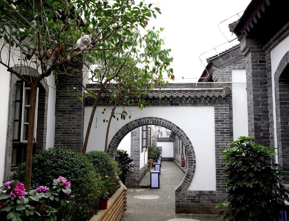 7 Sages International Youth Hostel Xi'An Xi'an  Exteriör bild